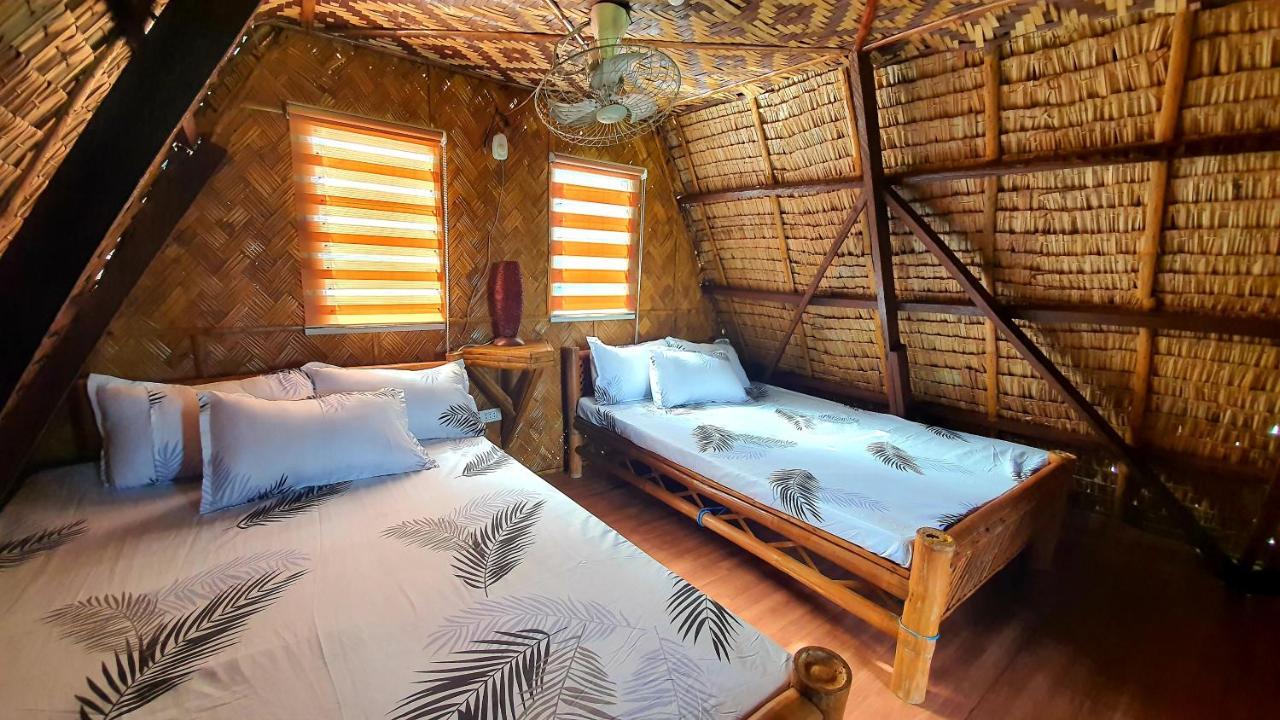 Calatagan'S Bahay Kubo - With Beach Access المظهر الخارجي الصورة